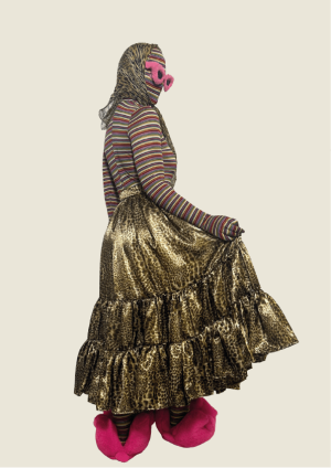 Cette jupe longue au motif léopard comprend une ceinture taille haute apportant structure et élégance, tandis que ses motifs intenses ajoutent une énergie créative incomparable.